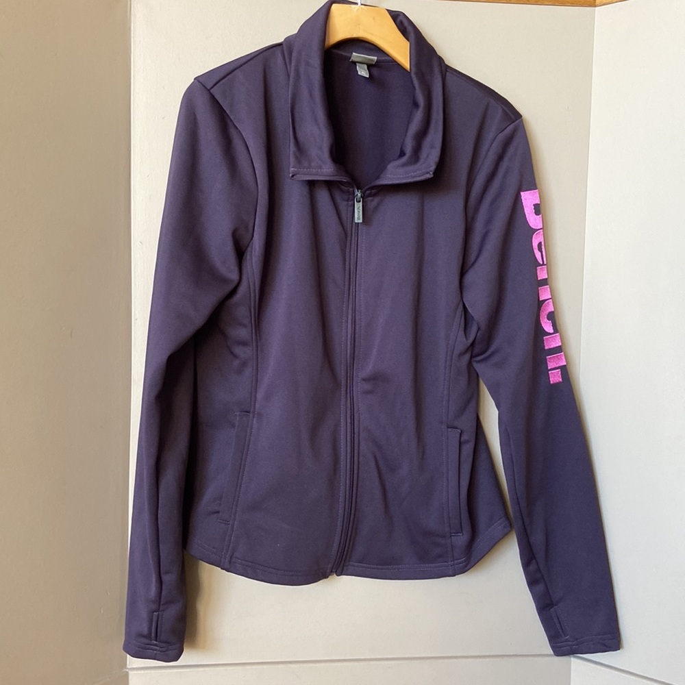 bench jacket / sweater